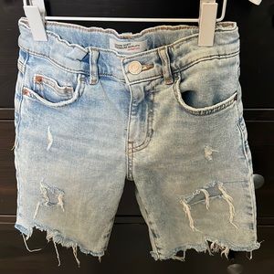ZARA BOYS DISTRESSED DENIM JEANS SIZE 8 SEE VIDEO